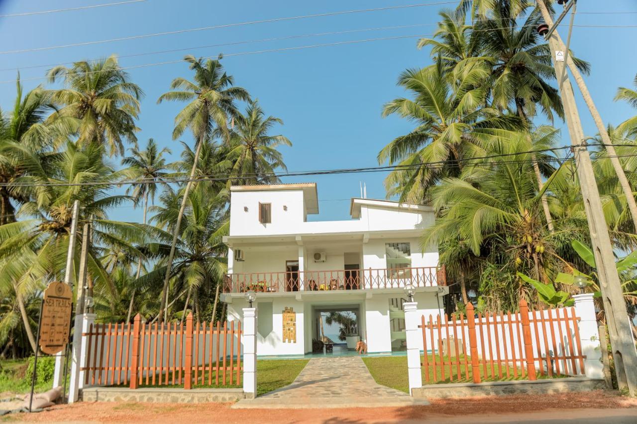 Sea Trails Bentota Hotel Kültér fotó